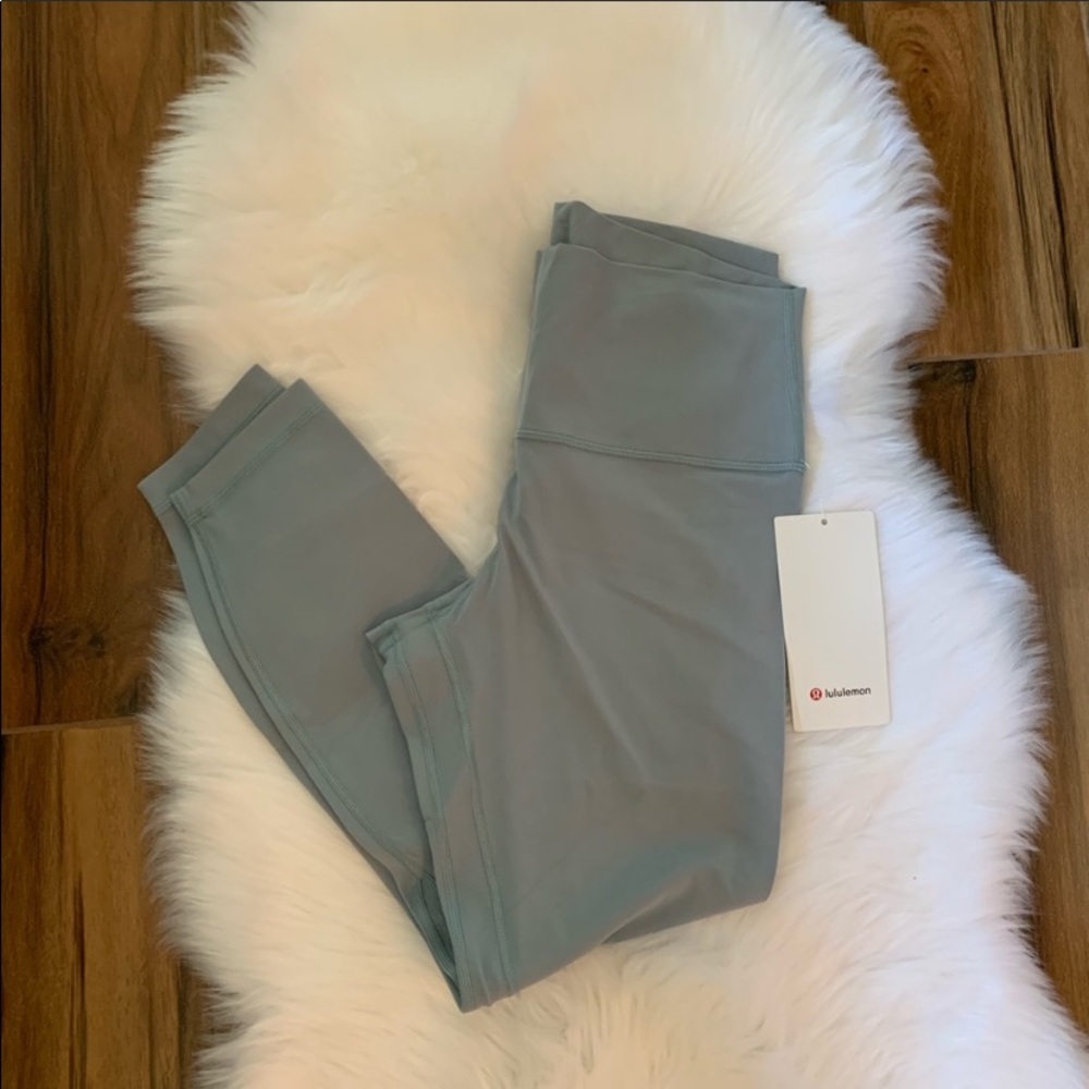 Lululemon BUCA blue cast align pant 28” size 10 - Picture 6 of 7